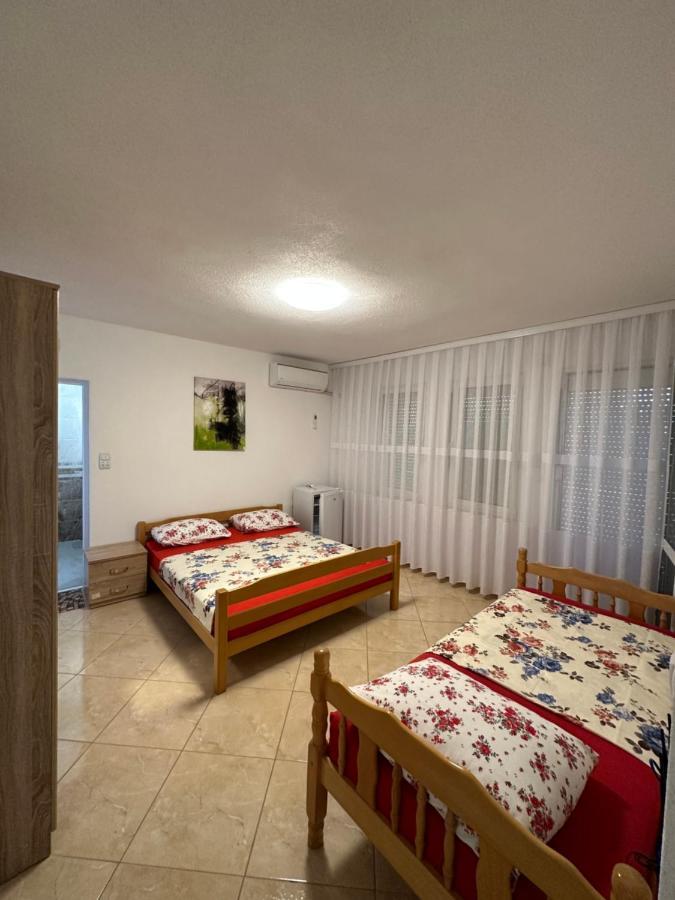 Apartments Edona Улцинь Экстерьер фото