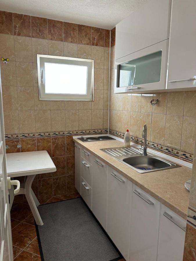 Apartments Edona Улцинь Экстерьер фото